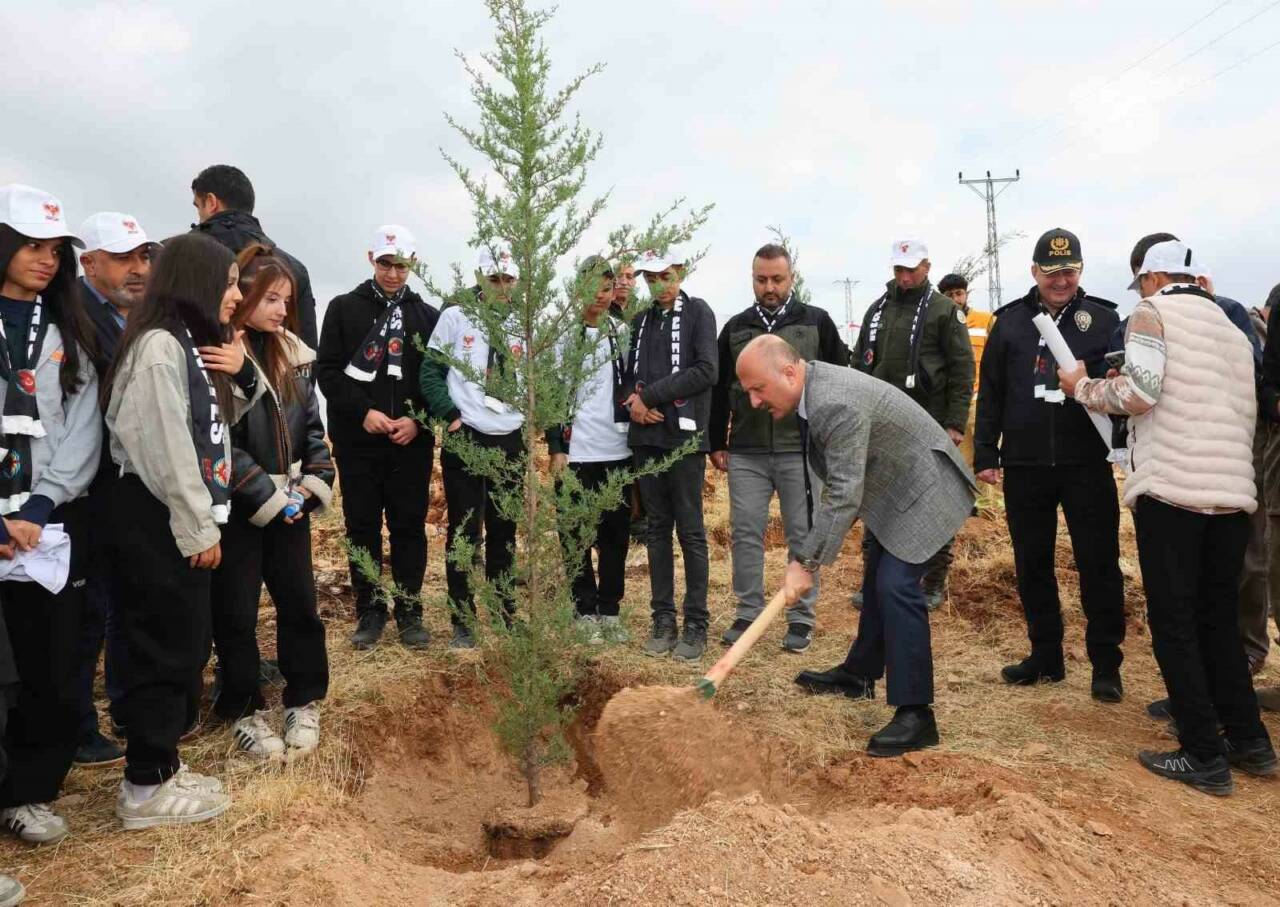 Adıyaman İl Emniyet Müdürlüğü, Kayaönü köyünde "Şehitlerimiz İçin Her Bir