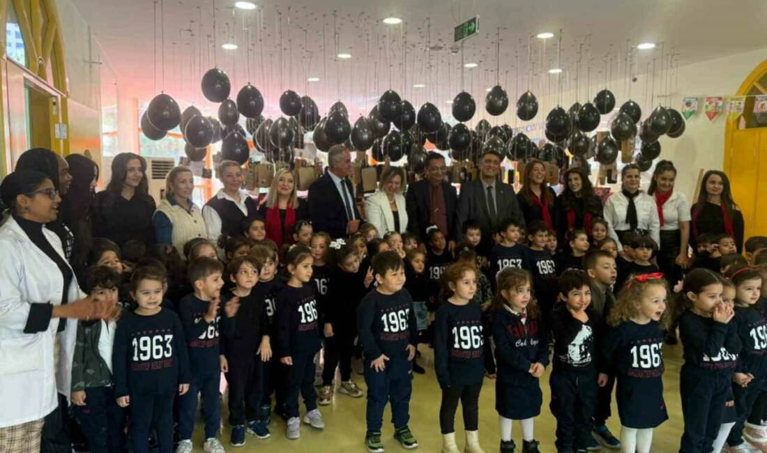 Gaziantep Kolej Vakfı Anaokulu’nda “Ata’m” sergisi büyük ilgi gördü Gaziantep Kolej Vakfı Özel Anaokulu’nda, Ulu Önder Mustafa Kemal Atatürk’ün