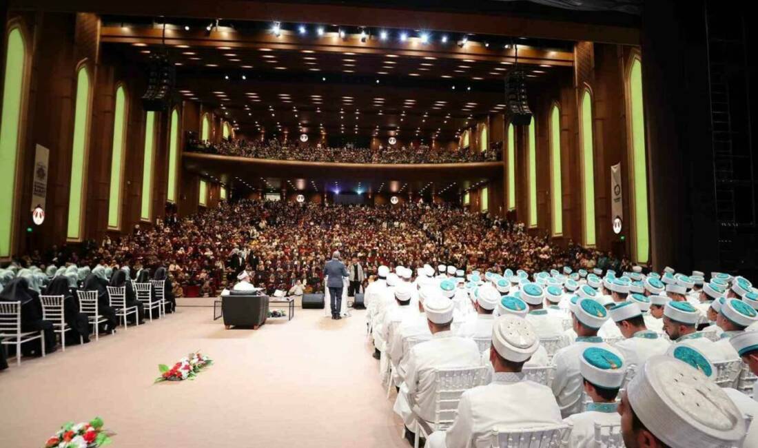 Gaziantep İl Müftülüğü tarafından düzenlenen "Hafızlık İcazet Merasimi" Şahinbey Kongre
