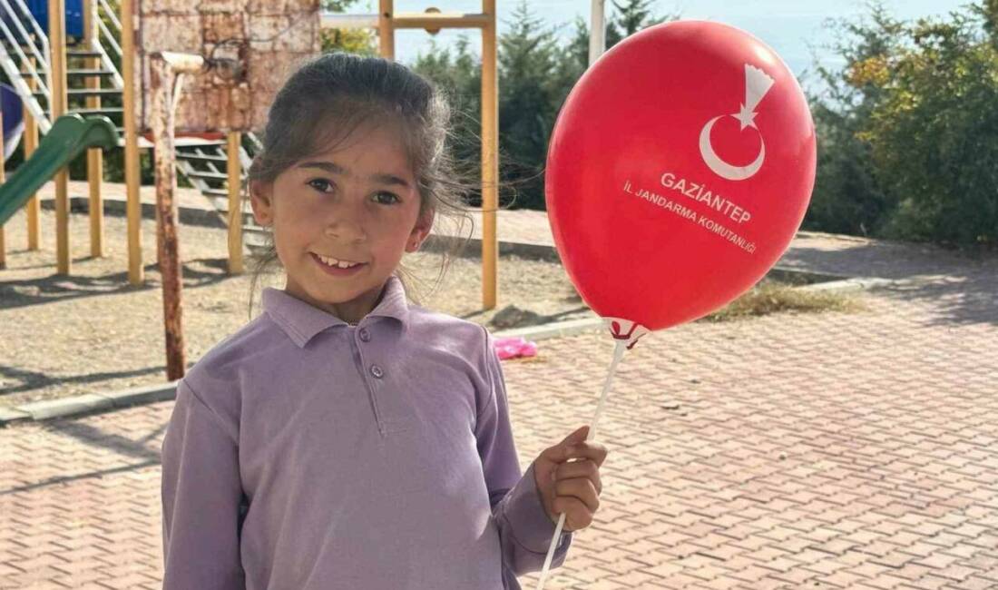 Gaziantep İl Jandarma Komutanlığı, 20 Kasım "Dünya Çocuk Hakları Günü"