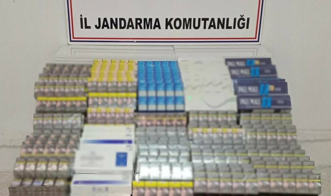 Gaziantep'te kaçakçılıkla mücadele kapsamında yapılan operasyonda 15 kişi gözaltına alındı.