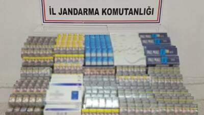Gaziantep'te kaçakçılıkla mücadele kapsamında yapılan operasyonda 15 kişi gözaltına alındı.