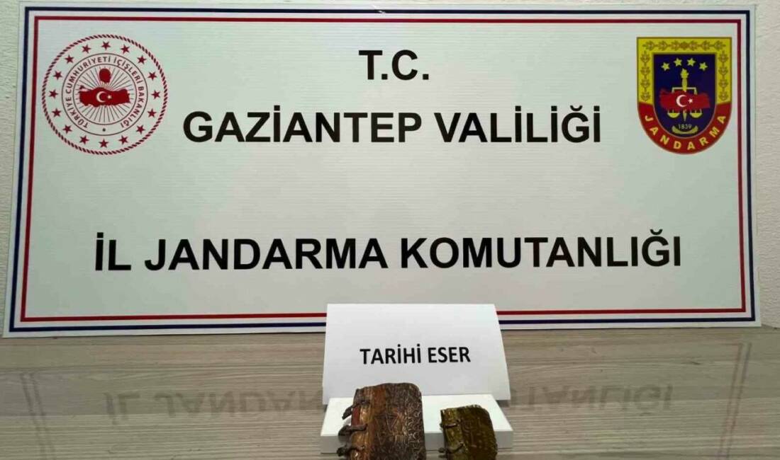 Gaziantep'te sahte tarihi eserleri satmaya çalışan 2 dolandırıcı jandarma ekipleri