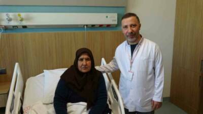 66 yaşındaki Evin Aslan, Gaziantep Şehir Hastanesi'nde organlarının ters tarafta