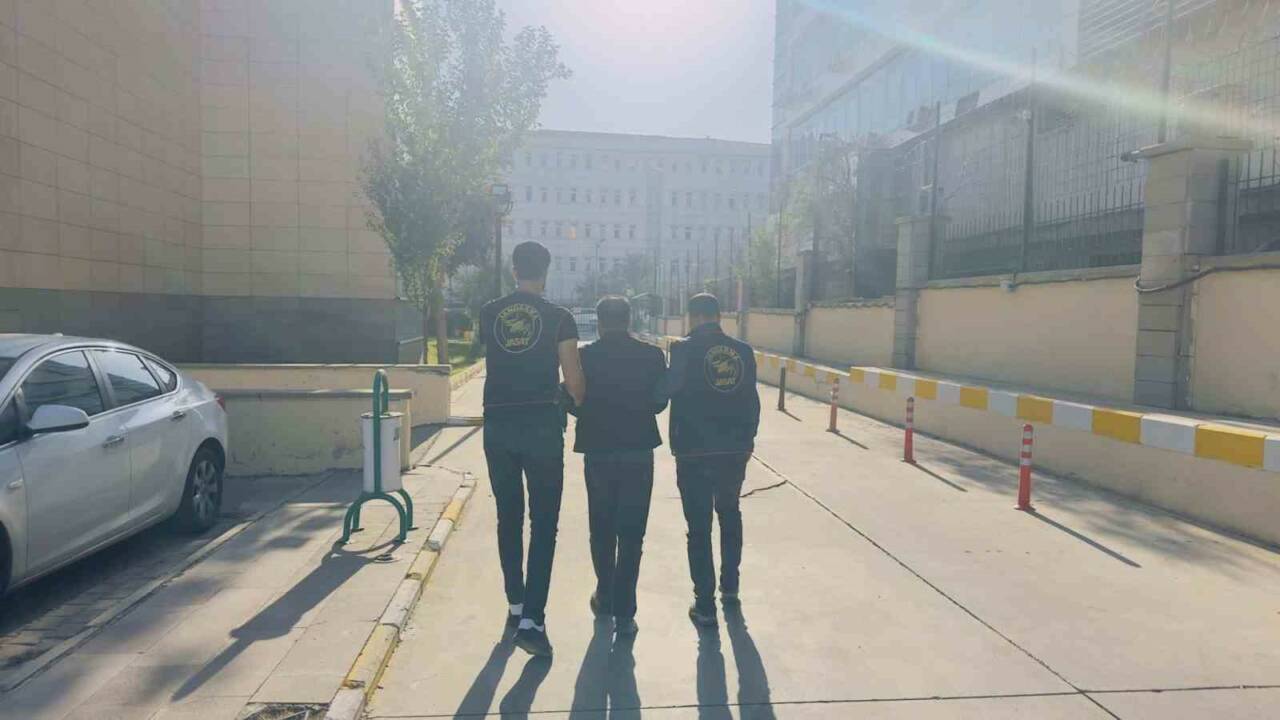 Diyarbakır İl Jandarma Komutanlığı Jandarma Suç Araştırma Timleri tarafından gerçekleştirilen