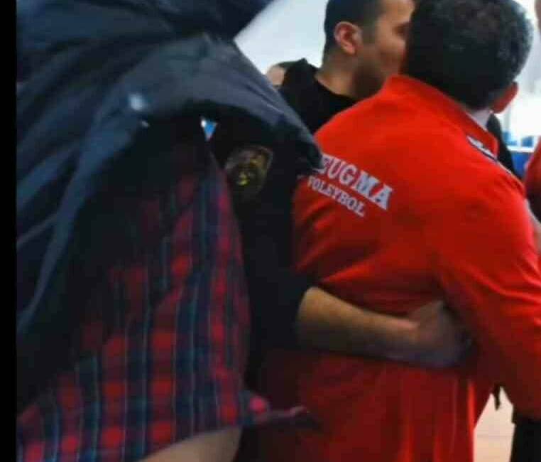 TVF Kadınlar 2. Ligi'nde Viranşehir Voleybol ile Zeugma Voleybol arasındaki