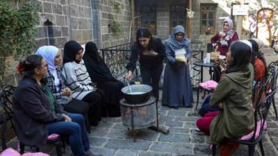 Diyarbakır Büyükşehir Belediyesi'nin düzenlediği Tıbbi ve Aromatik Bitkiler Yetiştiriciliği Atölyelerine