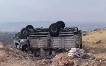 Adıyaman’ın Kahta ilçesinde kamyonetin devrilerek ters dönmesi sonucu 5 kişi