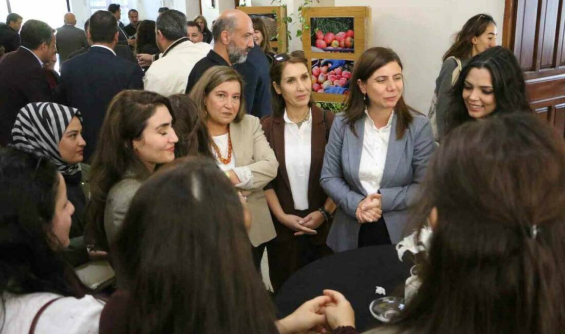 Key Ma ‘Çerçi Satış Noktası’ açıldı Diyarbakır'da Gastro İnovasyon Merkezi bünyesinde faaliyet gösteren Key Ma kadın