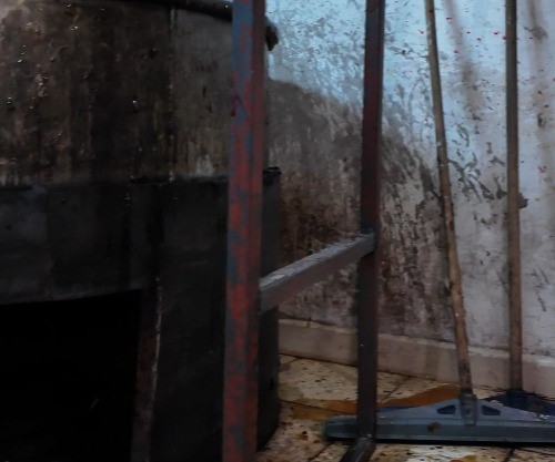 Kilis'te ruhsatsız ve hijyen kurallarına uymayan cevizli sucuk imalathanesi mühürlenerek