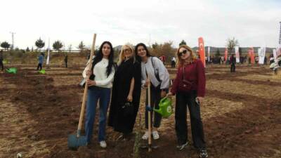 Kilis’te "Çiftçiye Hayat Olsun" projesi kapsamında Vakıflar Genel Müdürlüğü ve