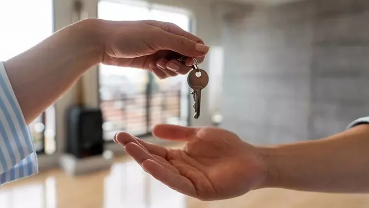 Ev Sahiplerinden Kiracılara Utandıran Yeni Şart Ev sahipleri artık kiracılardan sadece kira sözleşmesi değil, her ay