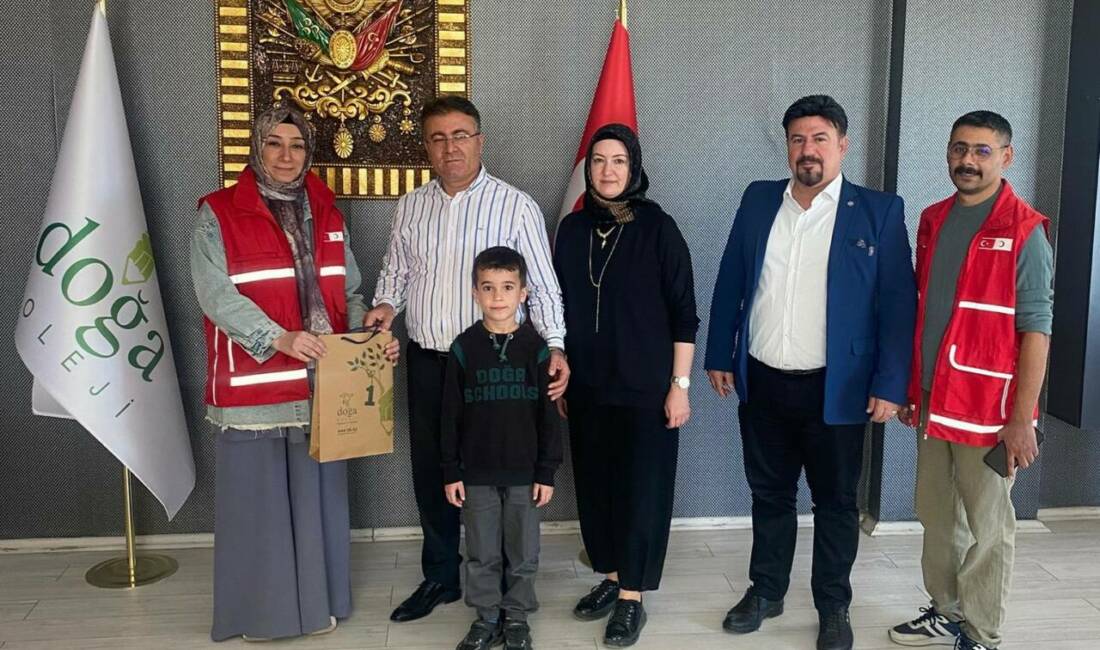 Adıyaman Doğa Koleji 2. sınıf öğrencisi Osman Hulusi Ersoy, Türk