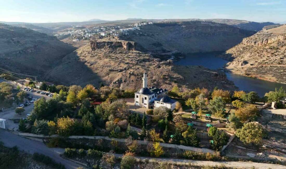 Diyarbakır'ın Eğil ilçesi, Hz. Elyasa ve Hz. Zülküf peygamberlerinin kabirlerine