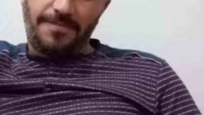 Mardin'in Kızıltepe ilçesinde lastiği patlayan tırın altında kalarak hayatını kaybeden