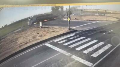 Mardin'in Kızıltepe ilçesinde meydana gelen trafik kazasında 2 tır ile