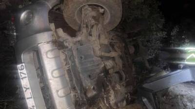 Nusaybin ilçesinde meydana gelen trafik kazasında, kontrolü kaybeden bir pikap