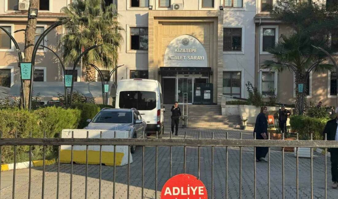 Mardin’de Kaya ailesinin ölümüne ilişkin süren soruşturmada 1 şahıs daha tutuklandı Mardin'in Kızıltepe ilçesinde bir aile cinayetiyle ilgili yürütülen soruşturma kapsamında