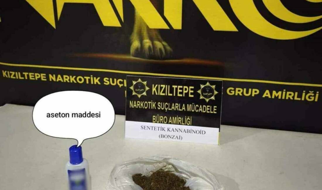 Mardin'de Derik ve Kızıltepe ilçelerinde gerçekleştirilen uyuşturucu operasyonunda polis ekipleri