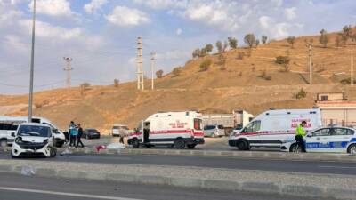 Şırnak’ta özel eğitim ve rehabilitasyon merkezine ait minibüs ile hafif