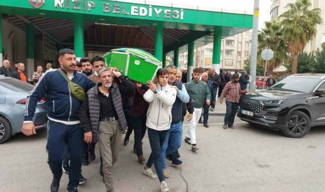 Motosiklet kazasında hayatını kaybeden genç memleketinde defnedildi Marmaris'te meydana gelen motosiklet kazasında hayatını kaybeden 25 yaşındaki genç,