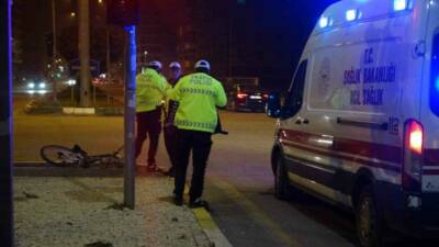 Kilis’te otomobille bisikletin çarpıştığı kazada 1 kişi ağır yaralandı.