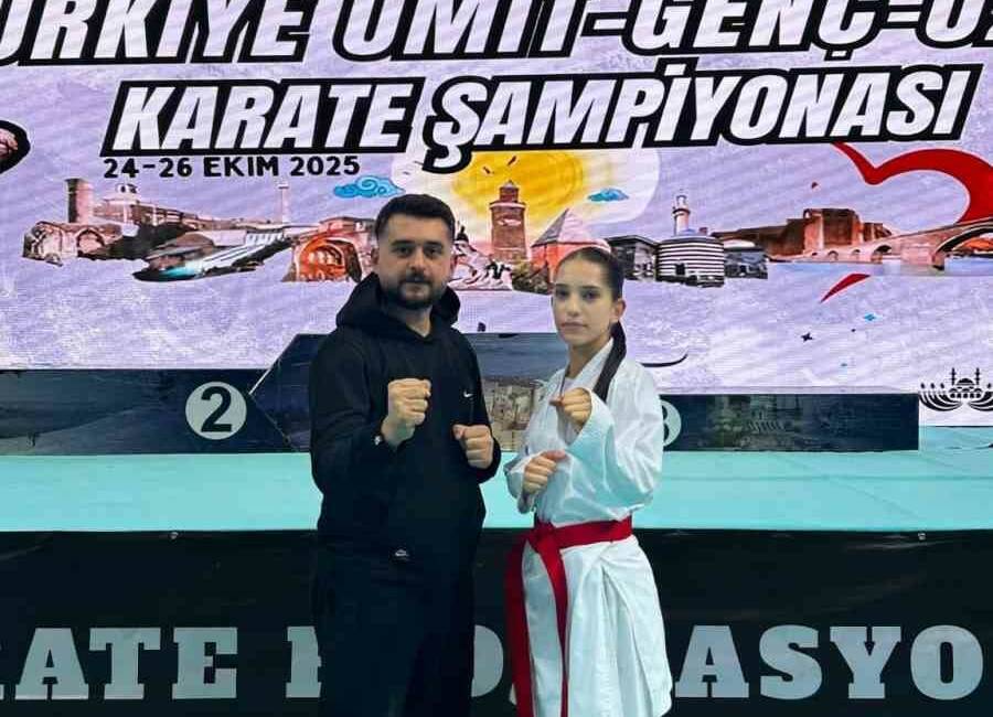 Şahinbey’in gururu oldu Şahinbey Belediye Spor Kulübü sporcusu Melek Polat, Türkiye Ümit-Genç-U21 Karate