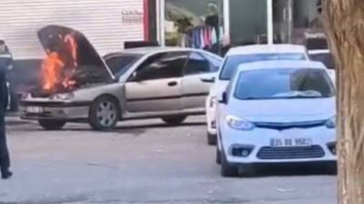 Viranşehir ilçesinde seyir halindeki bir araçta çıkan yangın, çevrede paniğe