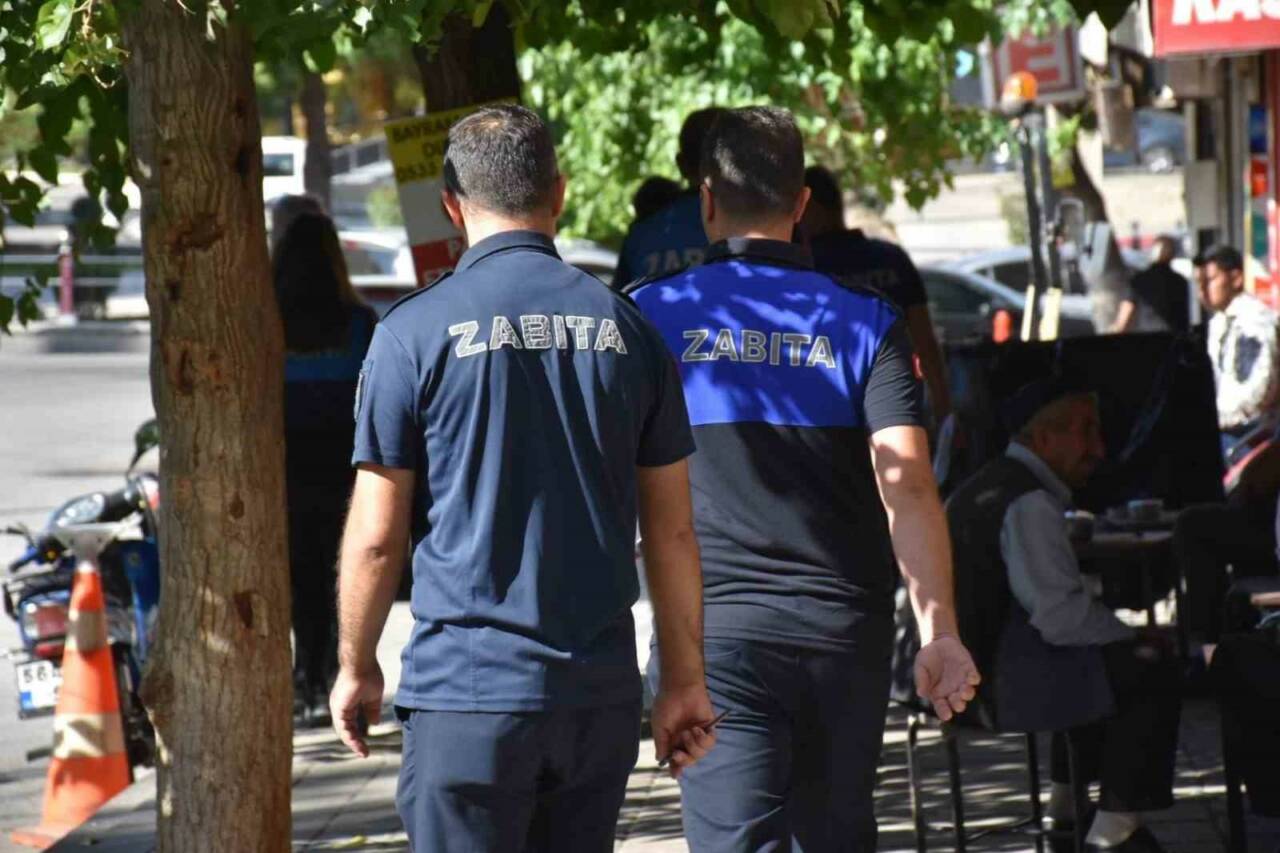 Siirt’te zabıta denetimleri kapsamında 125 iş yerine uyarı verildi, 15