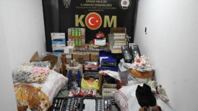 Şırnak İl Emniyet Müdürlüğü, kaçakçılıkla mücadele kapsamında gerçekleştirdiği operasyonlarda 45