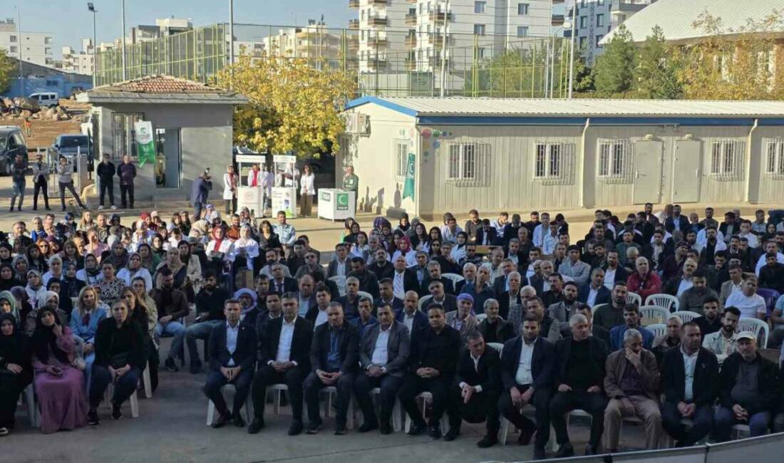 Siverek’te bağımlılıkla mücadele toplantısı düzenlendi Vali Hasan Şıldak başkanlığında Siverek’te "Bağımlılıkla Mücadele Mahalle Toplantısı" düzenlendi.