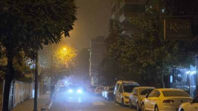 Şanlıurfa'nın Siverek ilçesinde başlayan toz taşınımı, gece saatlerine doğru artarak