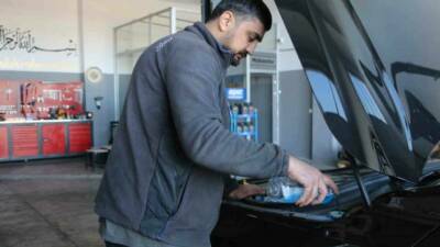 Kış aylarında araçların kışlık bakımları yapılmalıdır. Antifriz seviyesi, cam suyu,