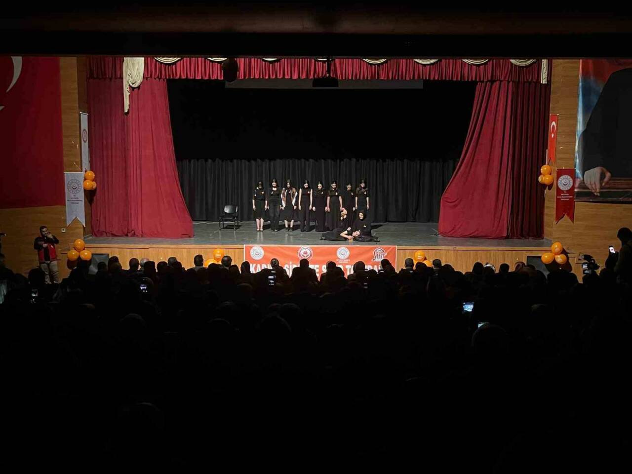 Siirt Valisi Kemal Kızılkaya, Kadına Yönelik Şiddette Karşı Uluslararası Mücadele