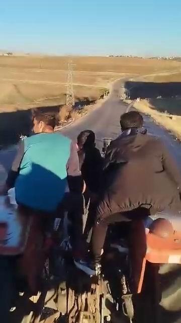 Kocaköy ilçesinde meydana gelen kazada, seyir halindeki araçlarını çekmek isteyen