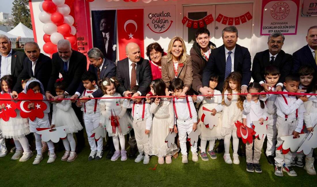 Adıyaman Belediye Başkanı Abdurrahman Tutdere’nin geçtiğimiz yıl sanatçı Gülben Ergen’i