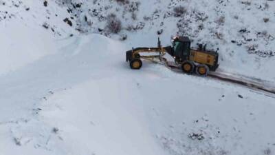 Adıyaman’da, kar yağışı nedeniyle 80 köy ve bu köylere bağlı