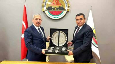 Ticaret Bakan Yardımcısı Mahmut Gürcan, DESOB Başkanı Alican Ebedinoğlu ile