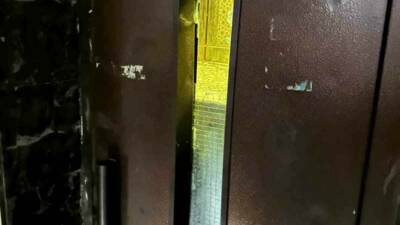 Batman kent merkezinde bir binanın asansöründe mahsur kalan vatandaş, itfaiye