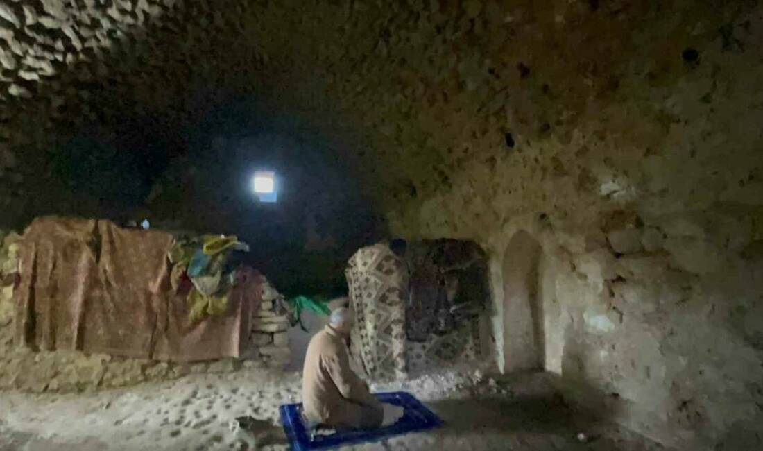 Batman’da Gömek Yaylası’nda yeraltında cami bulundu Batman'ın Sason ilçesine bağlı Karameşe köyü Gömek Yaylası'nda köylüler tarafından