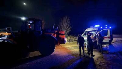 Gercüş ilçesindeki Kırkat köyünde sobadan sızan karbonmonoksit gazından etkilenen hastaya