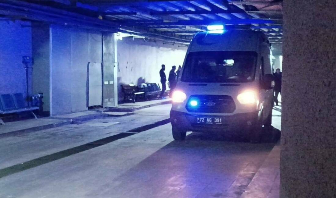 Batman'ın Çamlıtepe Mahallesi'nde iki grup arasında çıkan silahlı kavgada yaşlı