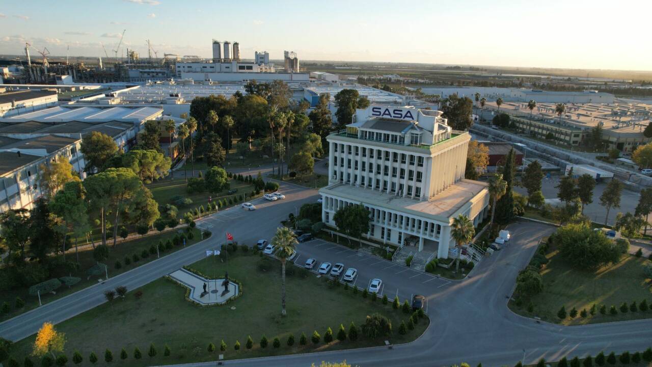 SASA Polyester Sanayi A.Ş., şirketin vizyonu, stratejik hedefleri, operasyonel faaliyetleri