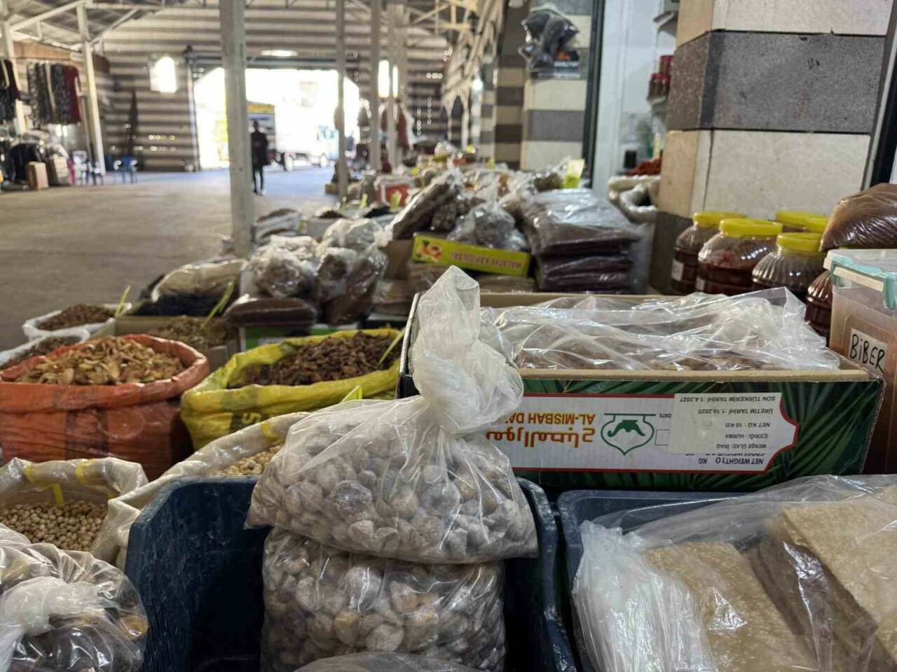 Çermik ilçesi, Diyarbakır'da sebze, meyve, organik ürünler ve kuruyemişlerin yetiştirildiği