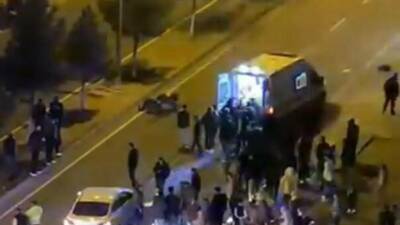 Silvan ilçesinde araç ile motosikletin çarpışması sonucu 1 kişi yaralandı.