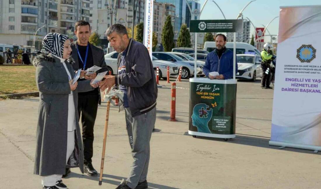Diyarbakır’da engellilerin haklarına yönelik farkındalık çalışması yapıldı Diyarbakır Büyükşehir Belediyesi, engelli vatandaşların haklarına dikkat çekmek amacıyla kent