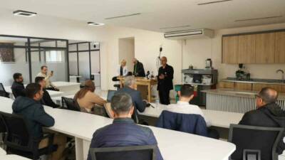 Diyarbakır’da 57 yıldır kuyumcu sektöründe zanaatkar olan 64 yaşındaki Mehmet