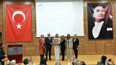 Gaziantep Kulübü tarafından her yıl düzenlenen Geleneksel Hizmet Ödülü Töreni,
