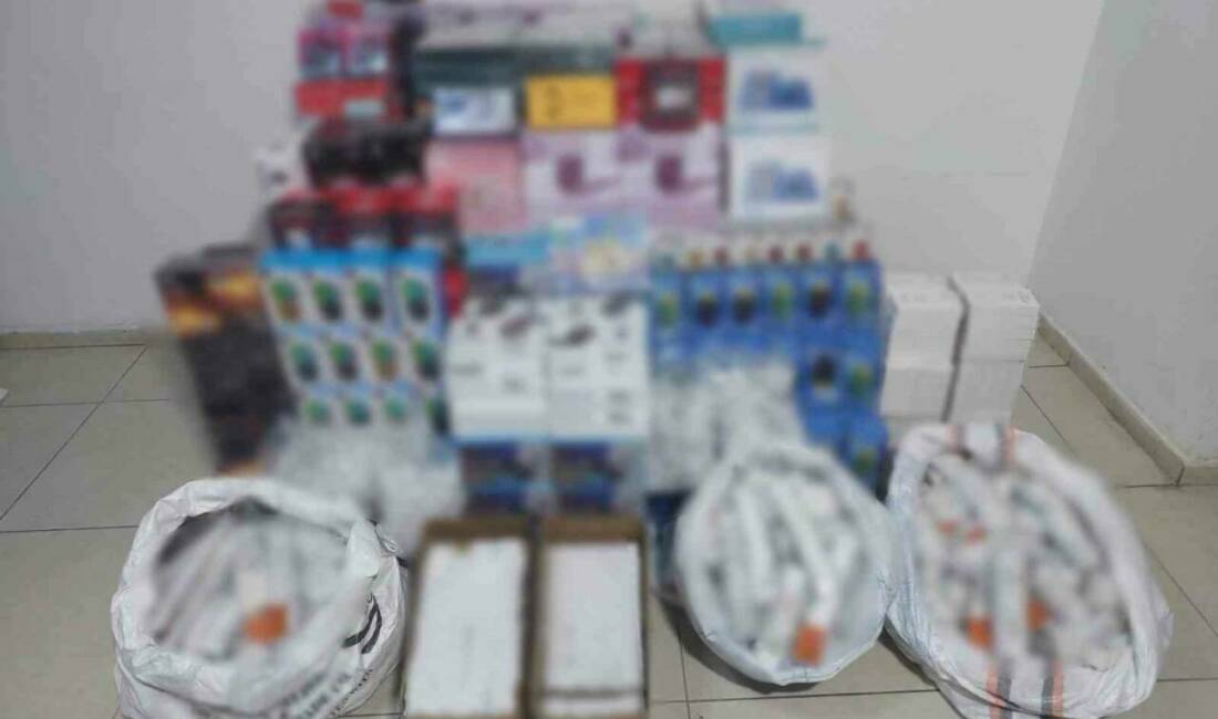 Gaziantep'te gümrük kaçağı elektronik eşya ele geçirildi ve bir şüpheli