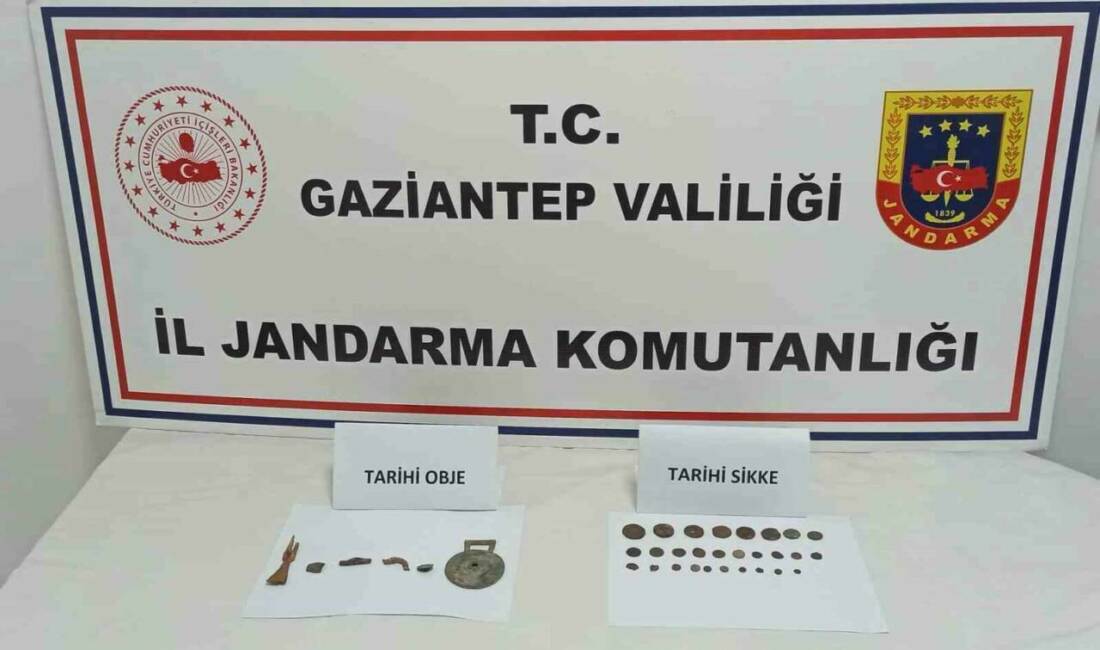 Gaziantep İl Jandarma Komutanlığı, tarihi eser kaçakçılığı operasyonunda 28 adet